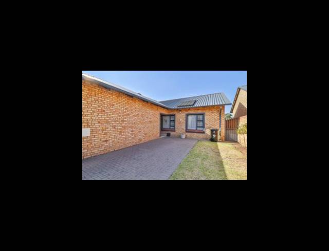 3 BEDROOM CLUSTER FOR SALE IN NEW REDRUTH